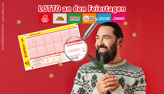 Lachender Mann mit Bart und Tannenzweig in der Hand und &uuml;bergro&szlig;er LOTTO-Schein