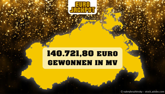 MV-Landkarte vor goldenem Glitzer und Text &ndash; 140.721,80 Euro gewonnen in MV