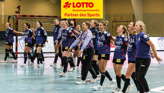 Team der Rostock Dolphins auf dem Spielfeld